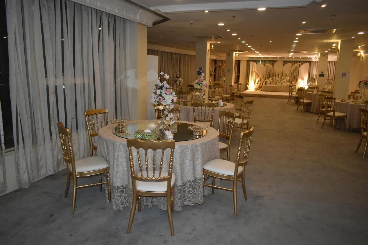 Rooz Park Hotel Ал Хубар Екстериор снимка