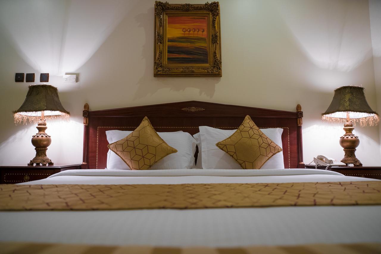 Rooz Park Hotel Ал Хубар Екстериор снимка