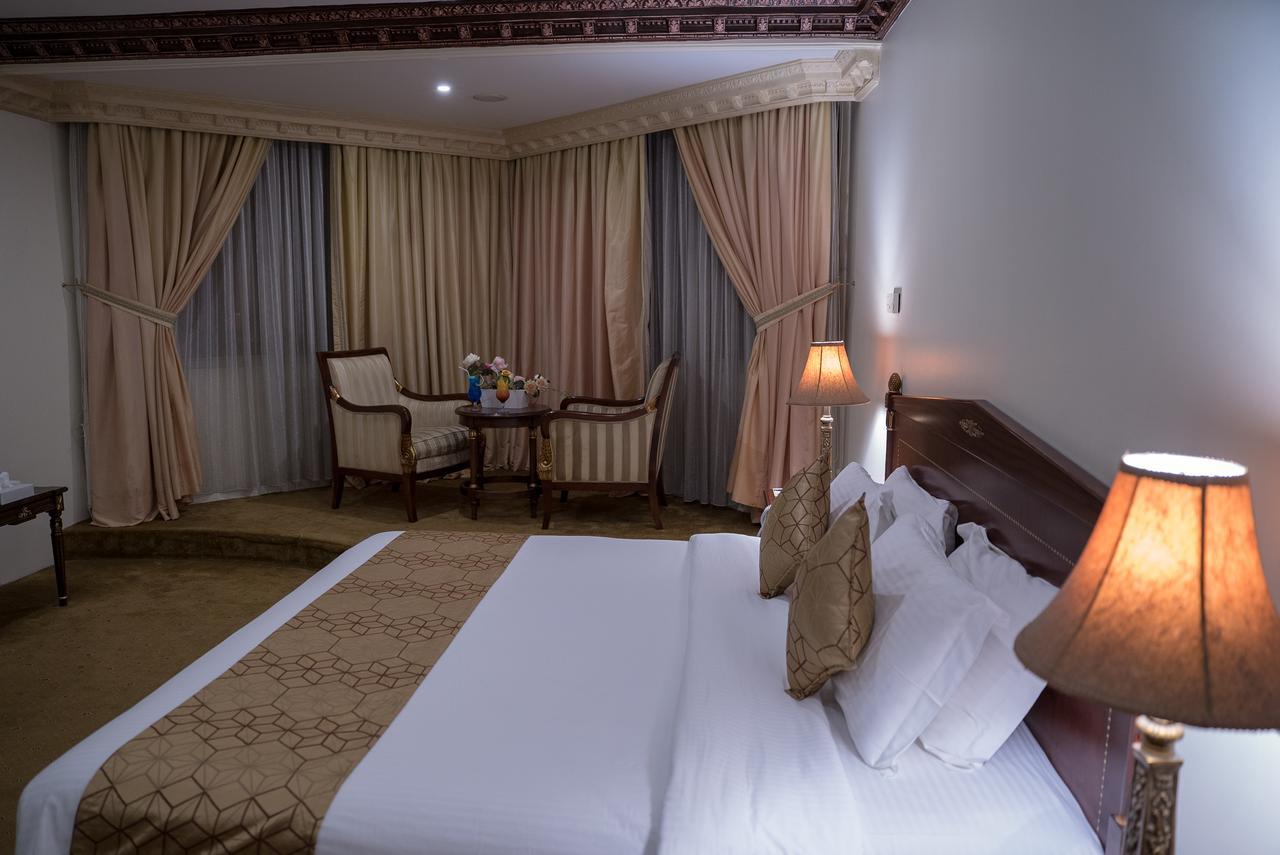 Rooz Park Hotel Ал Хубар Екстериор снимка